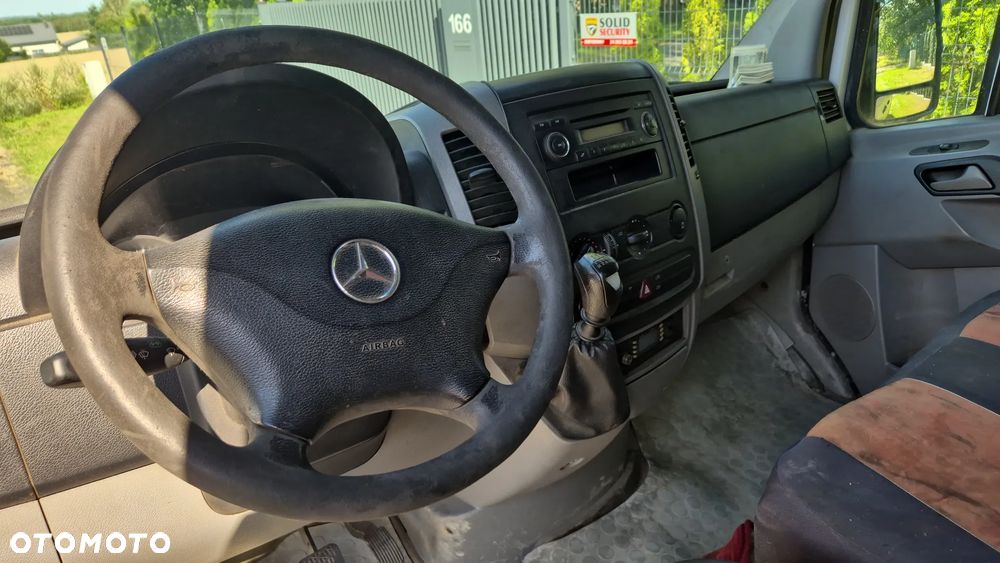 Mercedes-Benz SPRINTER - 10