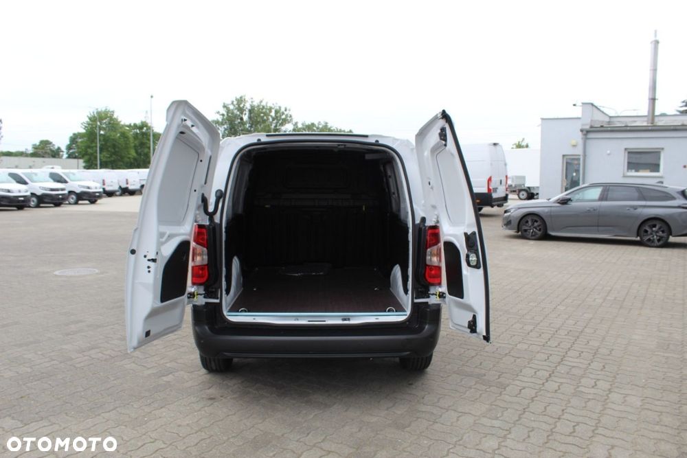 Opel Combo - 11