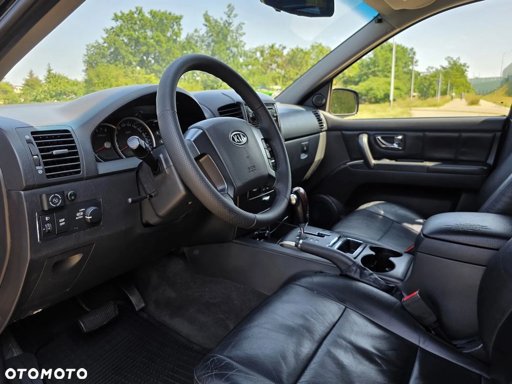 Kia Sorento - 11