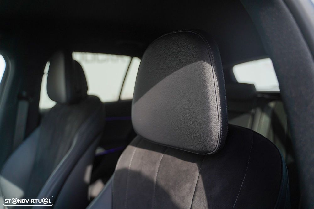 Mercedes-Benz E 300 de - 33