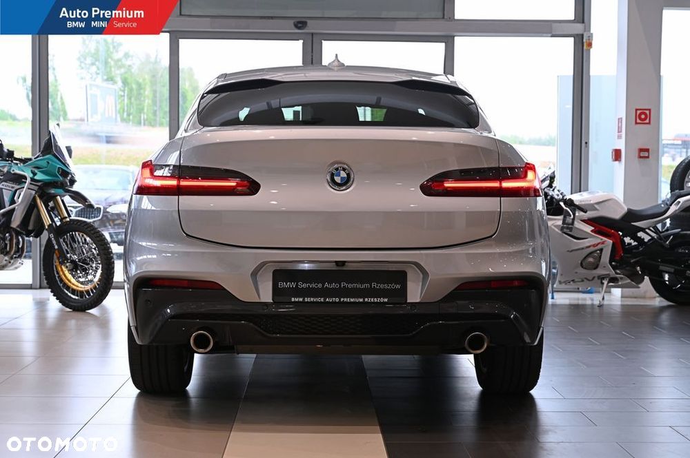 BMW X4 xDrive20i sport - 18