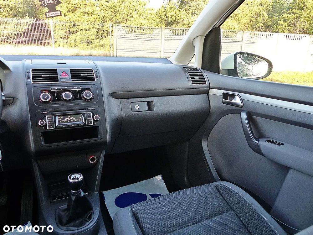 Volkswagen Touran 1.2 TSI BlueMotion Technology Comfortline - 37