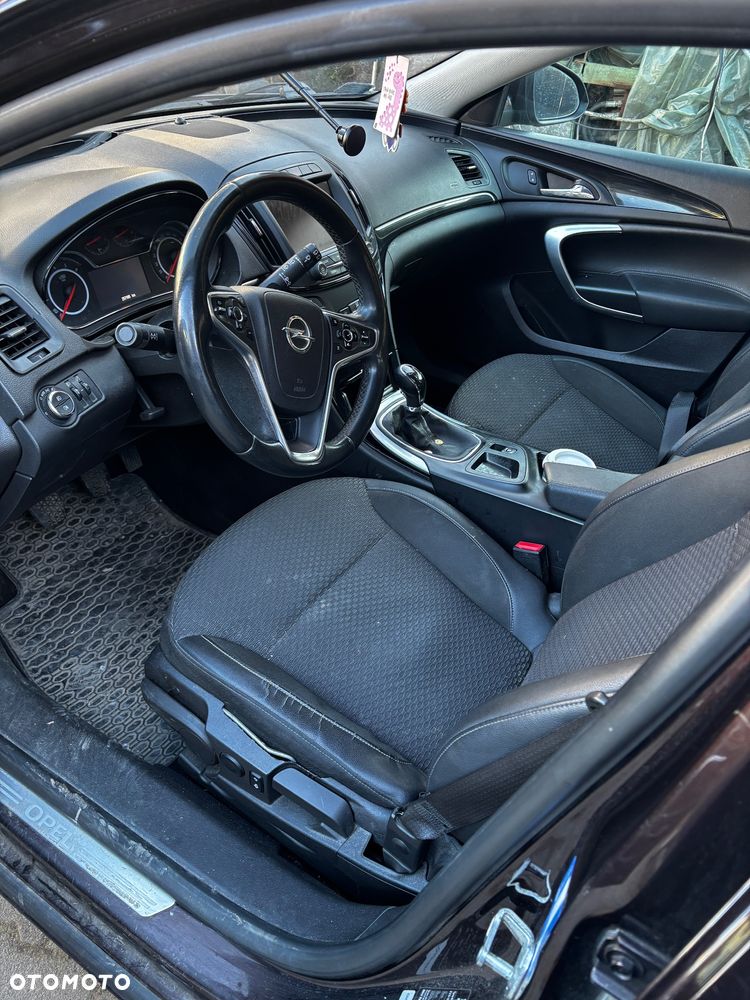 Opel Insignia 2.0 CDTI S&S - 8