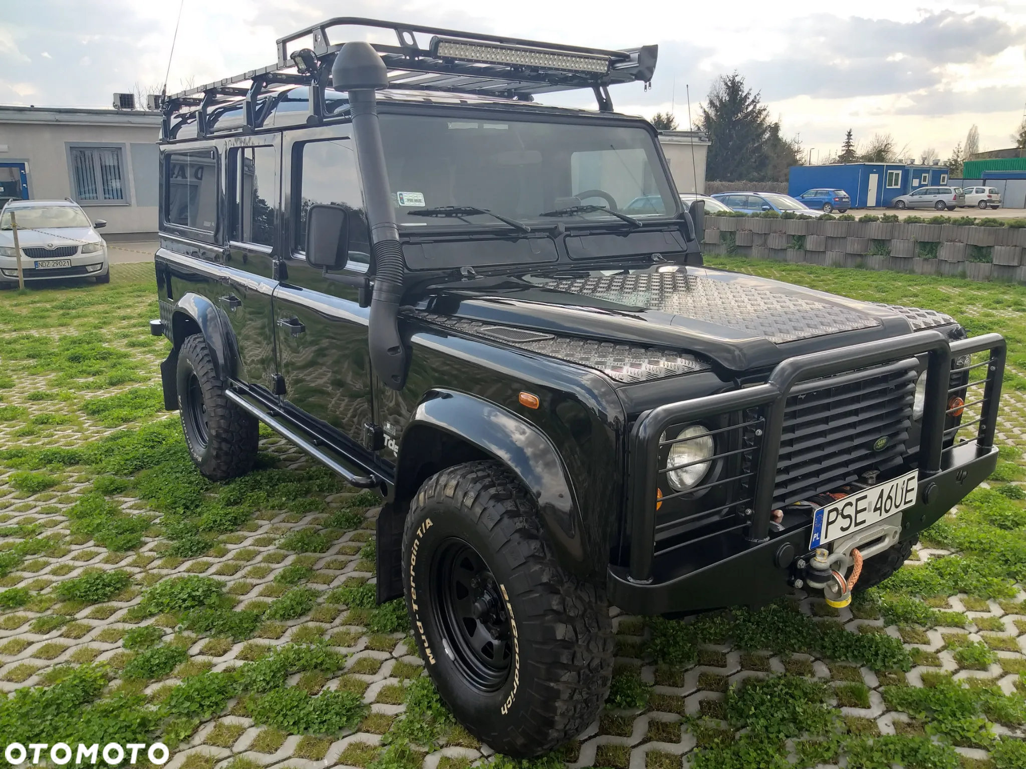 Land Rover Defender 110 2.5 TDI - 9