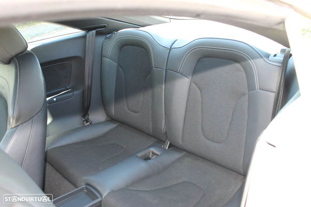 Audi TT Coupé 1.8 TFSI S-line - 20