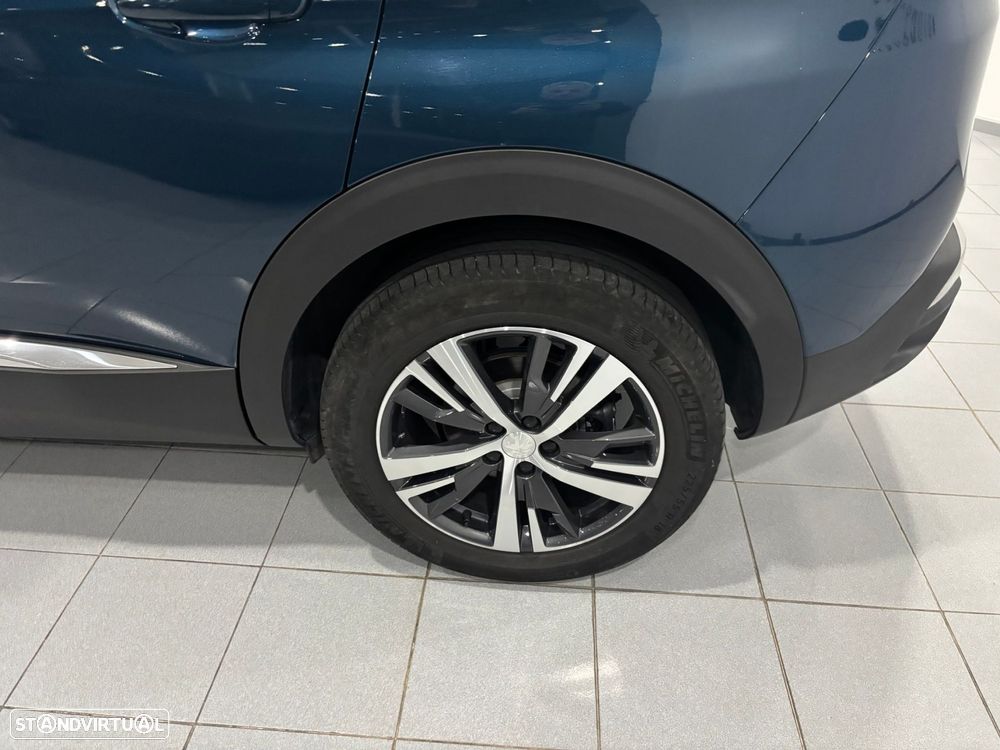 Peugeot 3008 1.5 BlueHDi Allure Pack - 19