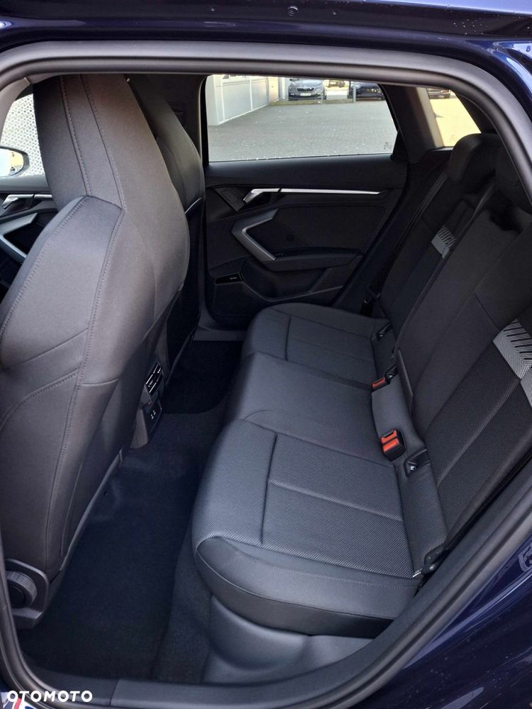 Audi A3 Sportback - 12