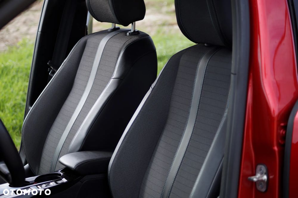 Peugeot 2008 - 31