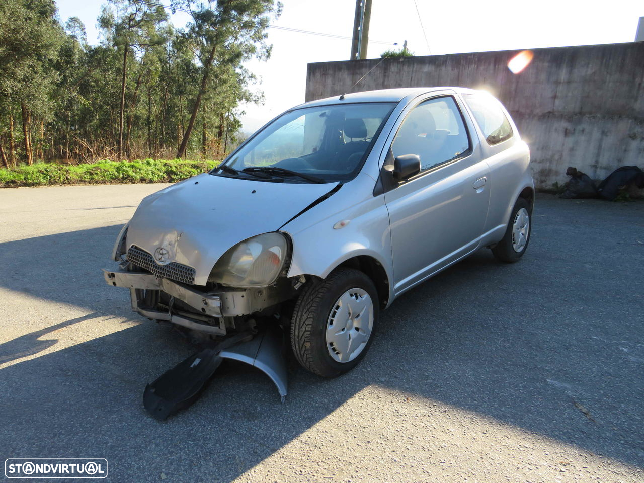 Toyota Yaris 1.0 (68cv) de 2001 - Peças Usadas (8125) - 2