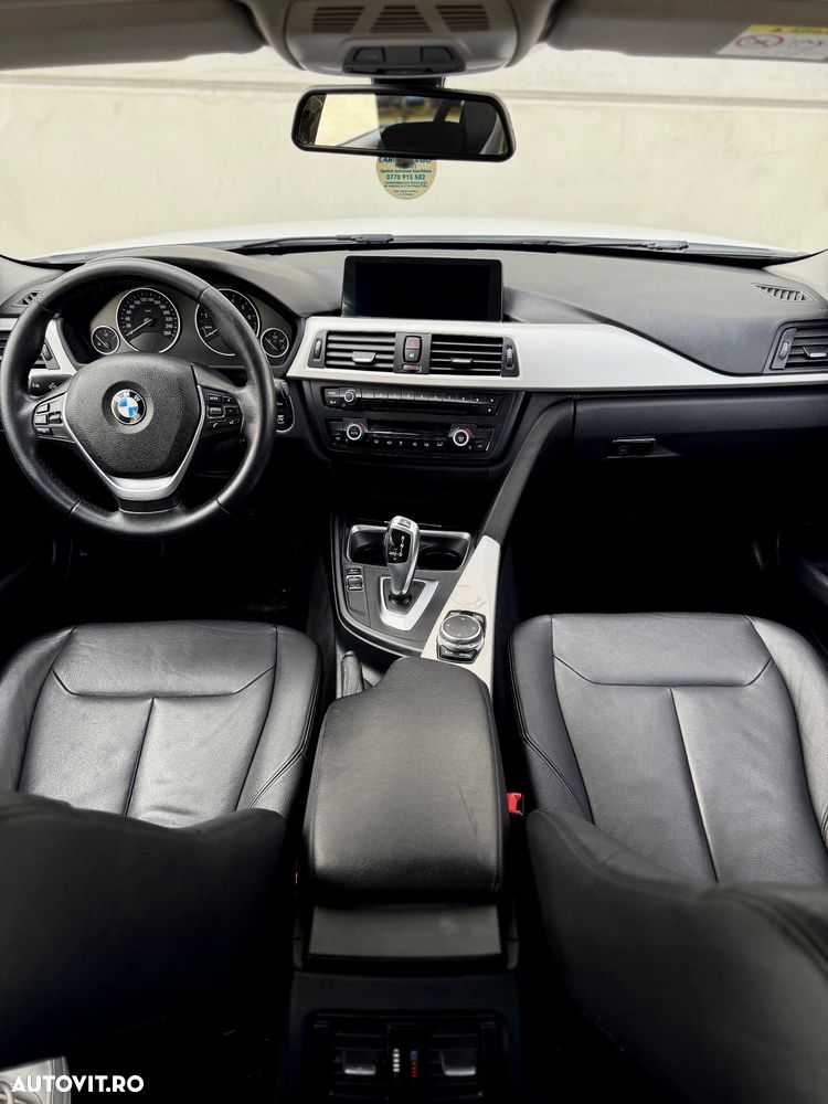BMW Seria 3 320i Aut. Advantage - 6