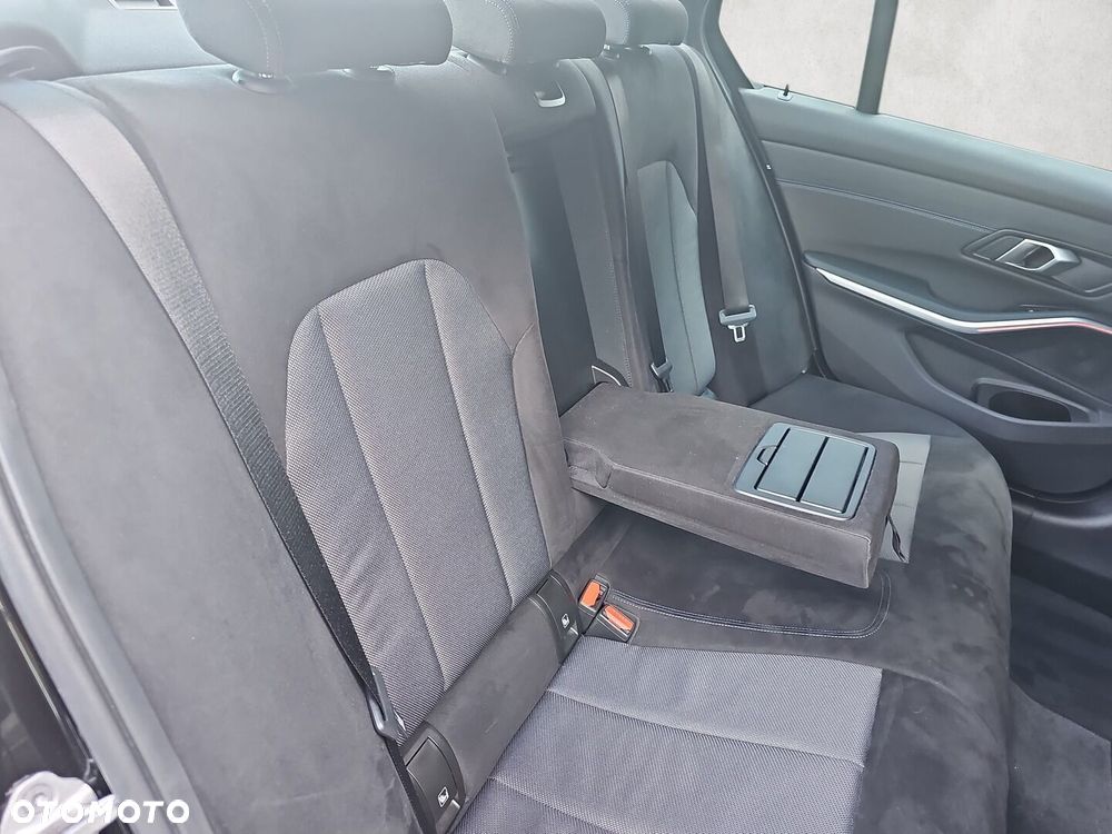 BMW Seria 3 - 28
