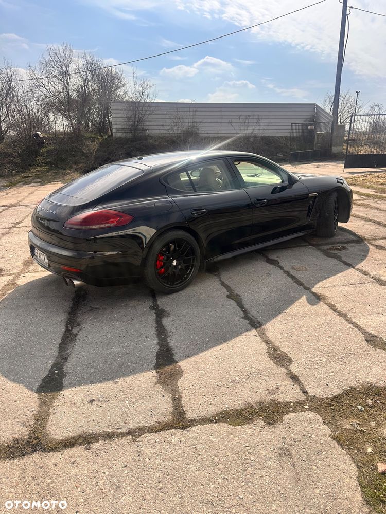 Porsche Panamera Standard - 14
