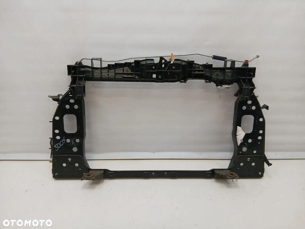 Pas przedni wzmocnienie Fiat 500X