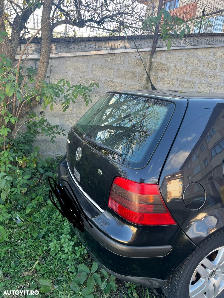 Volkswagen Golf Variant 1.6 Comfortline - 4