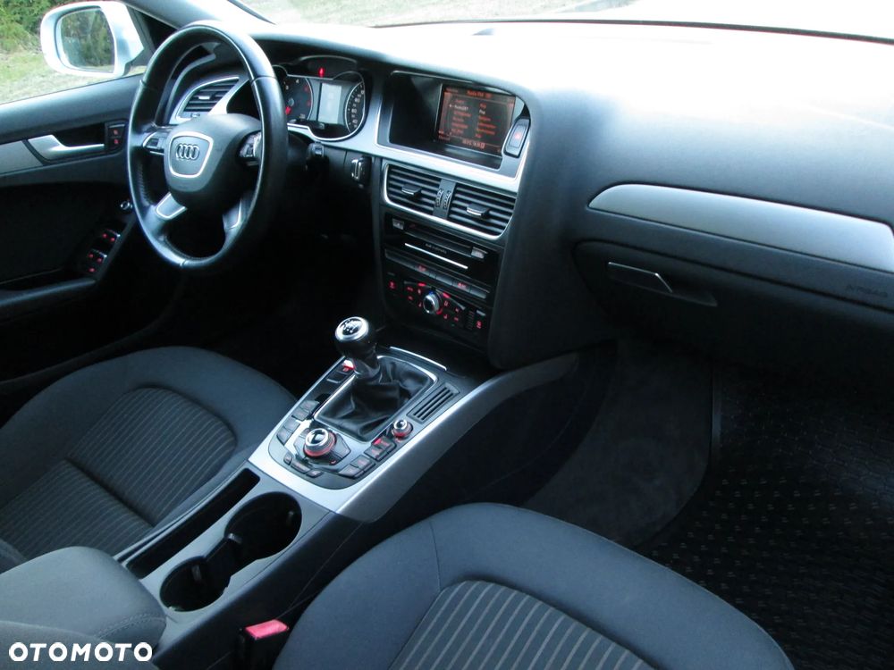 Audi A4 Avant 2.0 TDI DPF clean diesel Ambition - 6