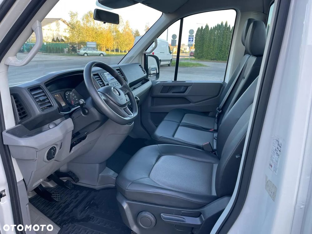 Volkswagen Crafter - 11