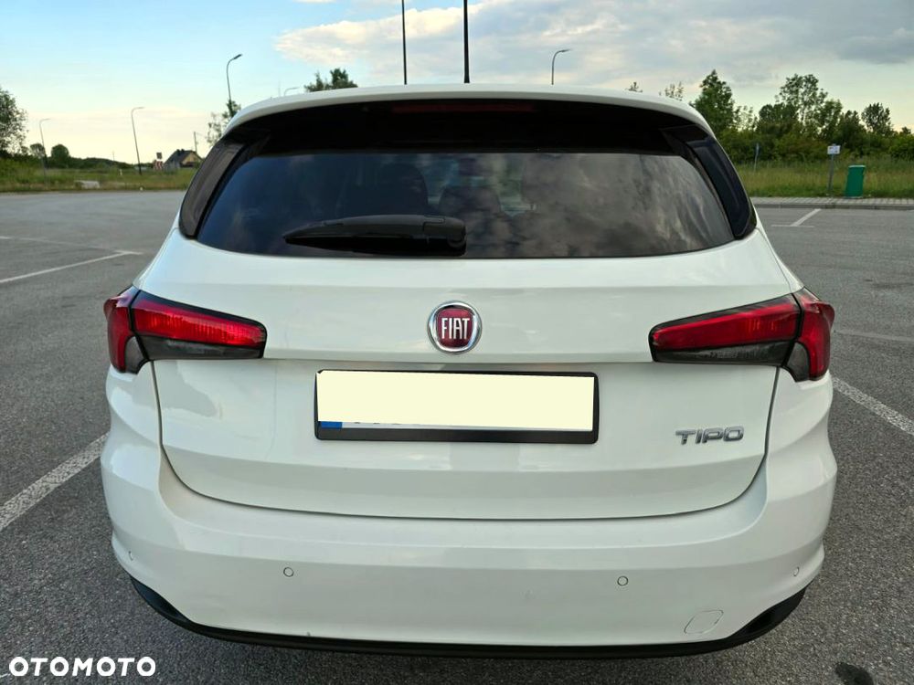 Fiat Tipo 1.6 MultiJet Lounge - 36