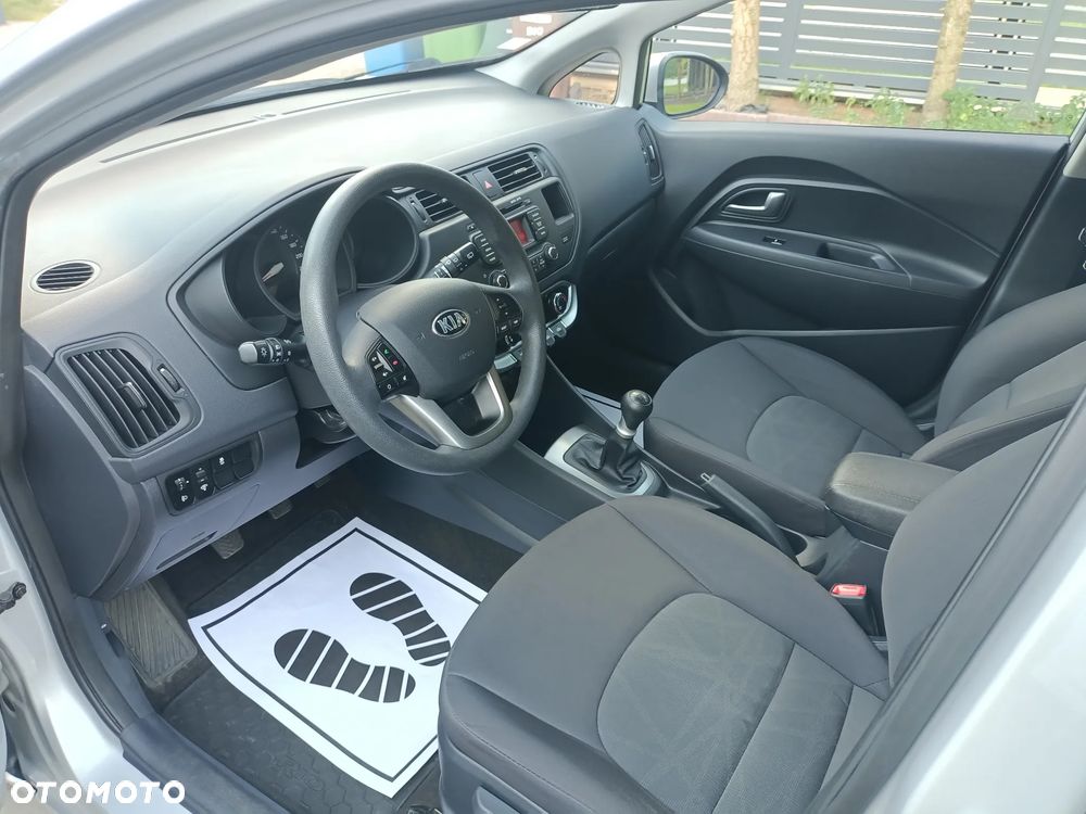 Kia Rio 1.2 Spirit - 13