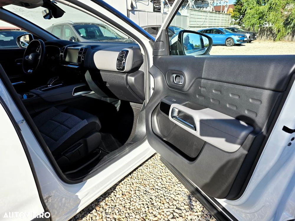 Citroën C5 Aircross 1.6 Hybrid FWD 225 EAT8 Shine - 13