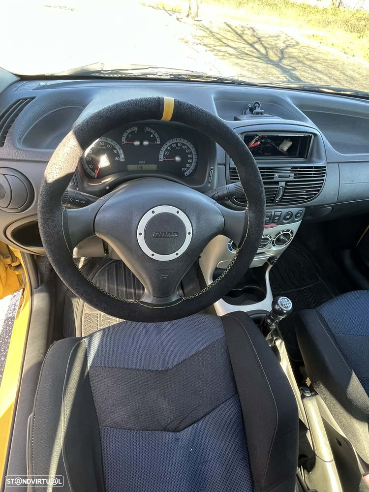 Fiat Punto 1.2 16V 80 Sport - 8