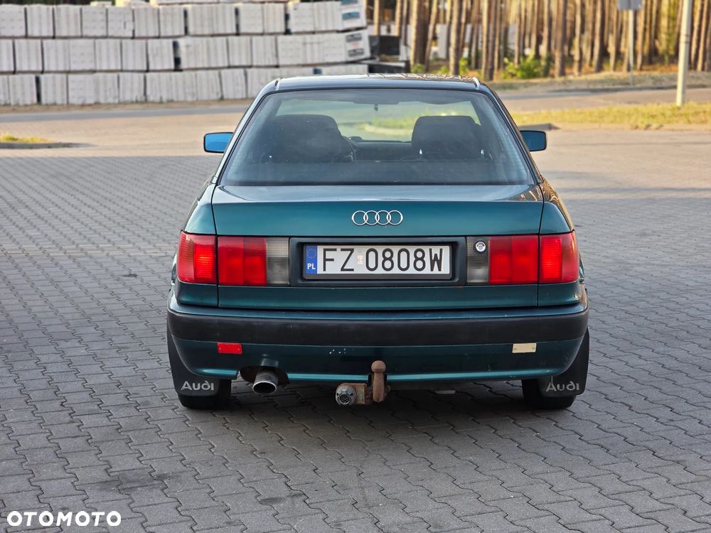 Audi 80 2.0 E - 10