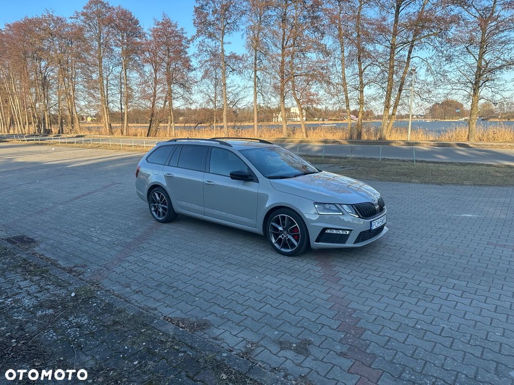 Skoda Octavia 2.0 TDI DSG RS - 7