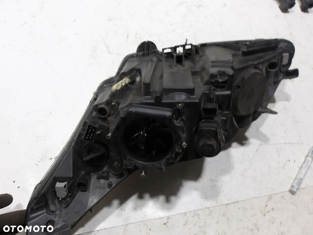 LAMPA LEWA PRAWA PRZÓD PRZEDNIA XENON CITROEN C4 I F-VAT - 14