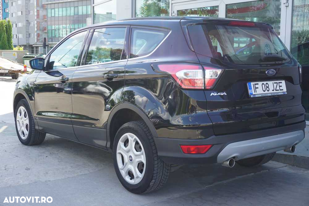 Ford Kuga - 5