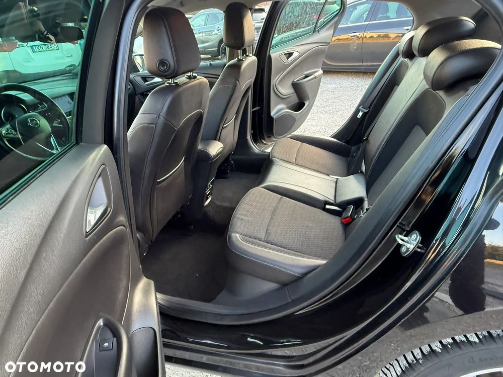 Opel Astra 1.4 Turbo Start/Stop Innovation - 25