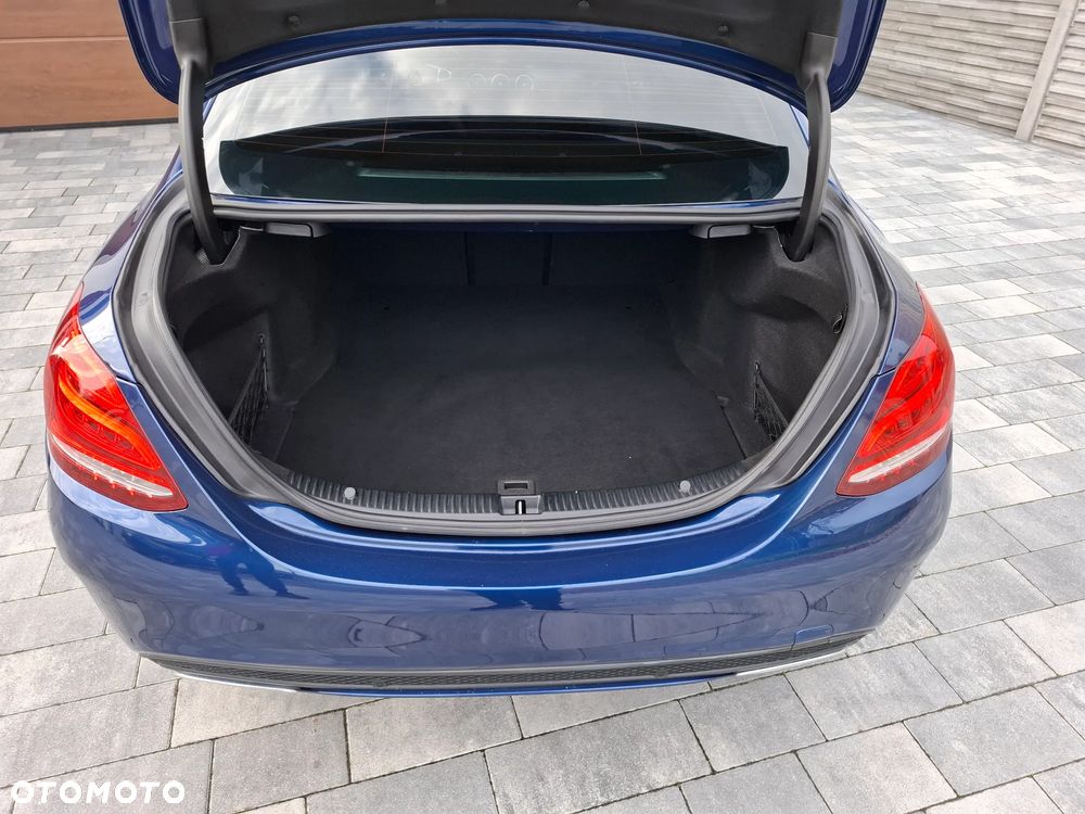 Mercedes-Benz Klasa C 220 (BlueTEC) d AMG Line - 18