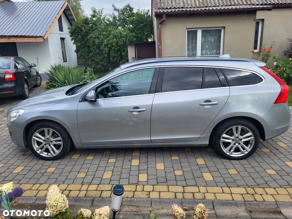 Volvo V60 D3 Momentum - 18