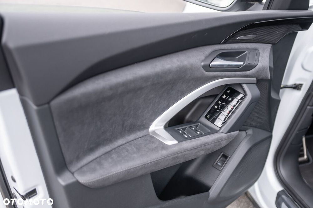 Audi Q5 Sportback - 18