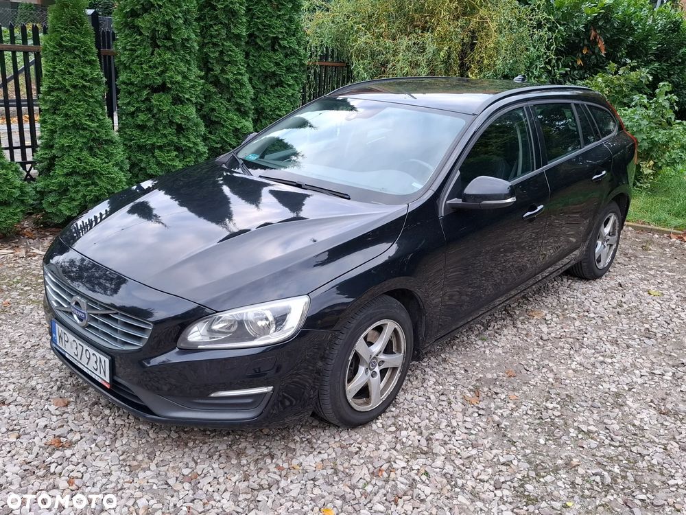 Volvo V60 D3 Summum - 14
