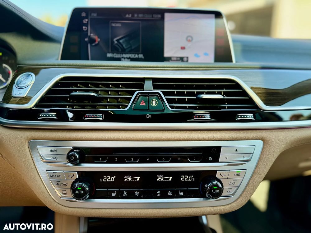 BMW Seria 7 730d xDrive - 19