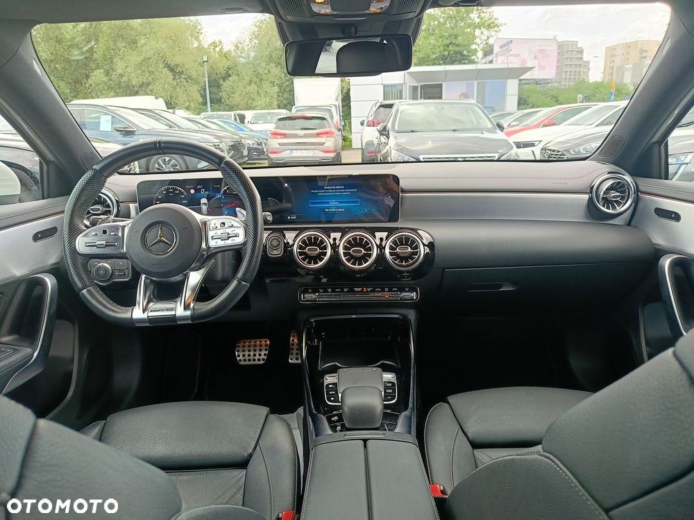 Mercedes-Benz Klasa A 35 AMG 4-Matic 7G-DCT - 9