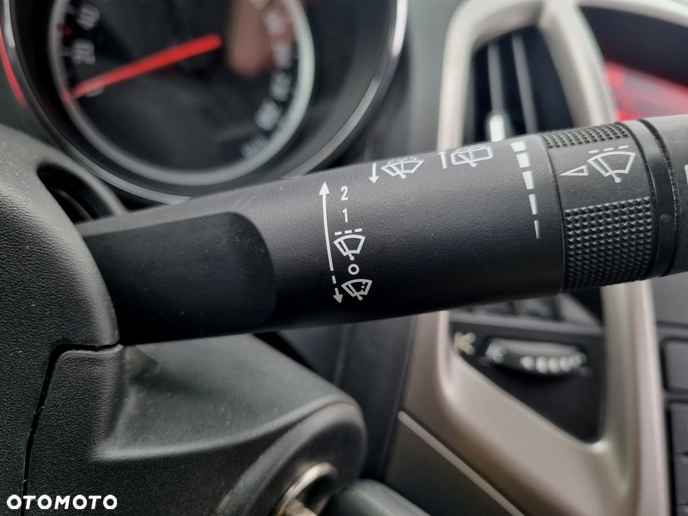 Opel Astra 1.4 Turbo Sports Tourer Innovation - 28