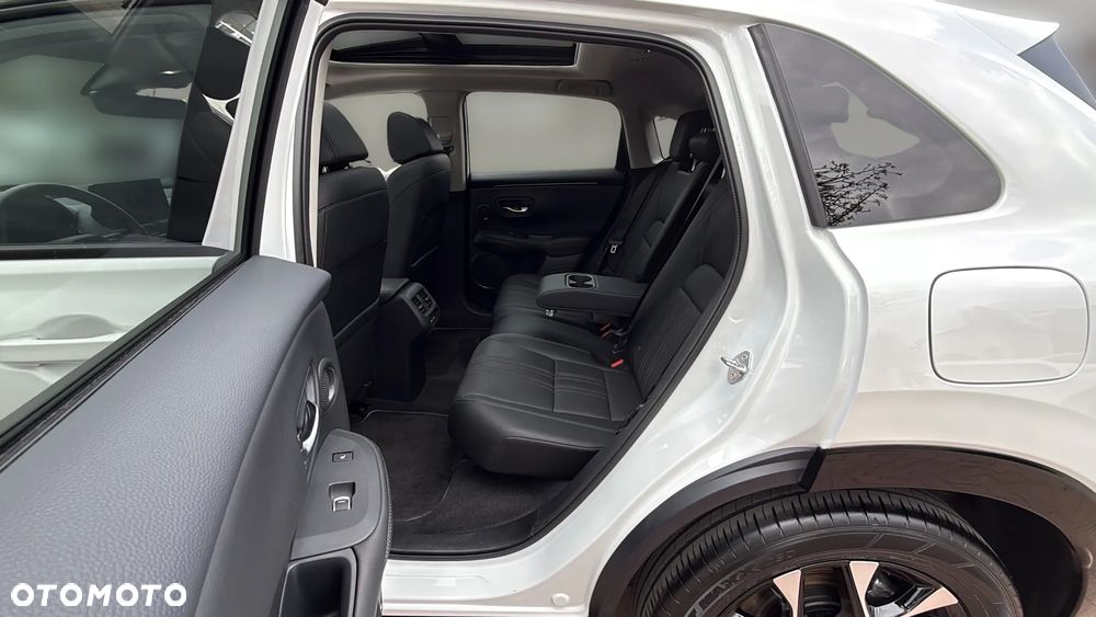 Honda ZR-V 2.0 i-MMD HEV Advance BSI/CTM 2WD CVT - 14