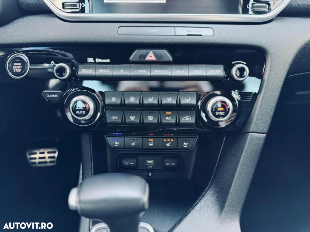 Kia Sportage 2.0 DSL 8AT HP 4x4 GT Line - 24