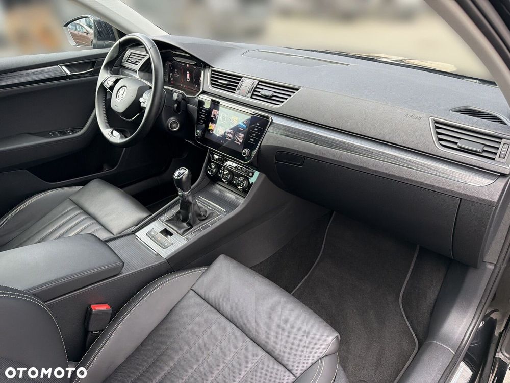 Skoda Superb - 19