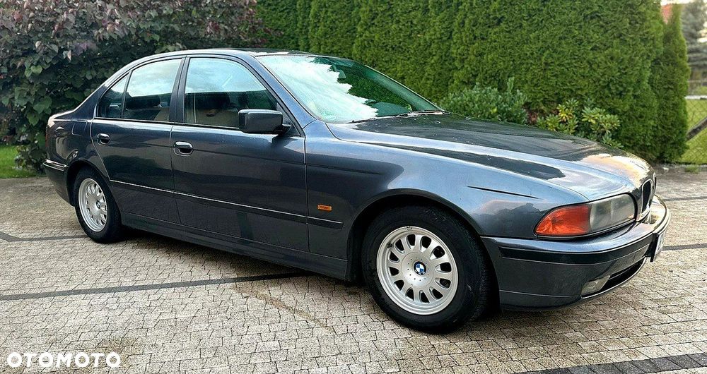 BMW Seria 5 - 18
