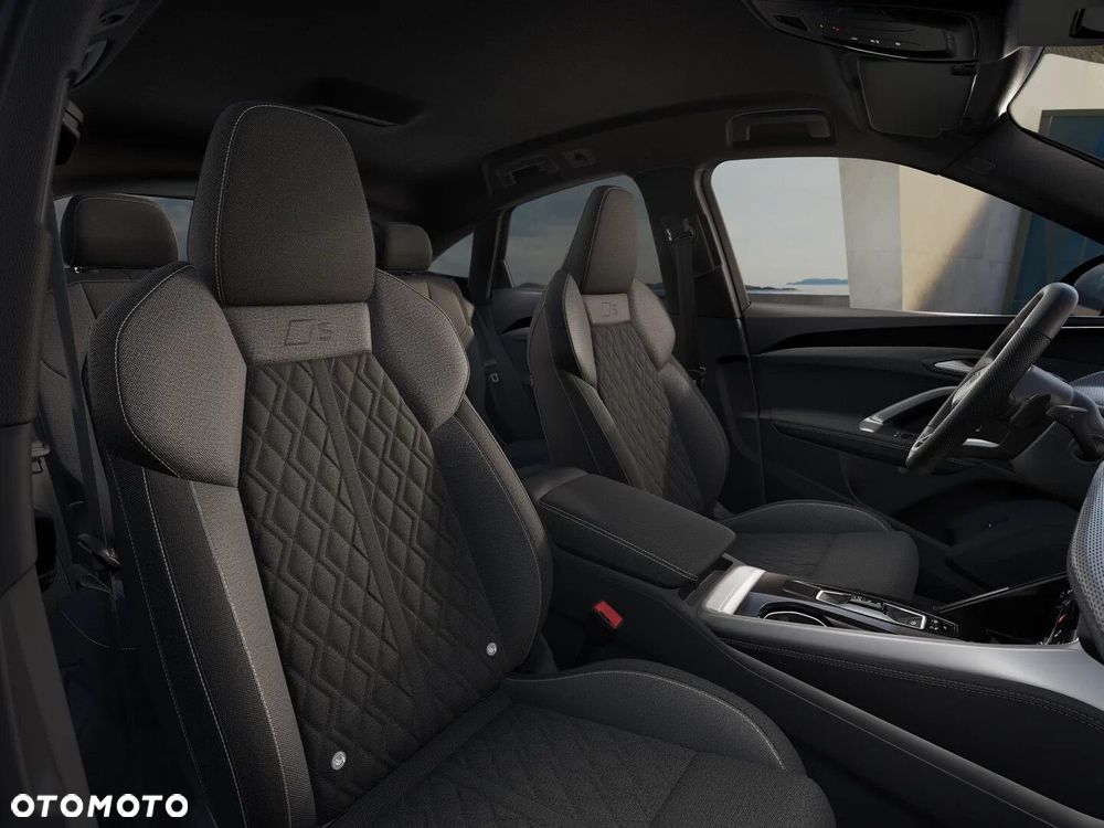 Audi Q5 Sportback - 9