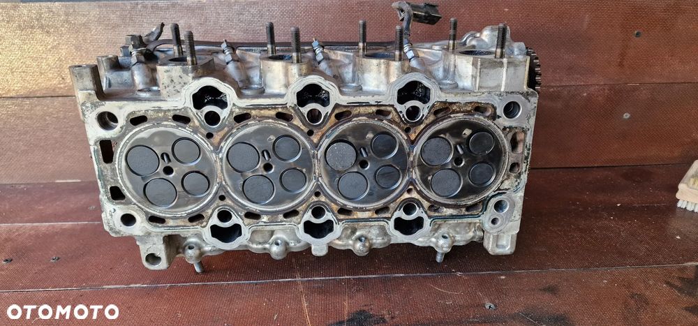 GŁOWICA SILNIKA kompletna 22111-2A200 HYUNDAI I40 IX35 1.7 CRDI 116 KM 11-15 - 10