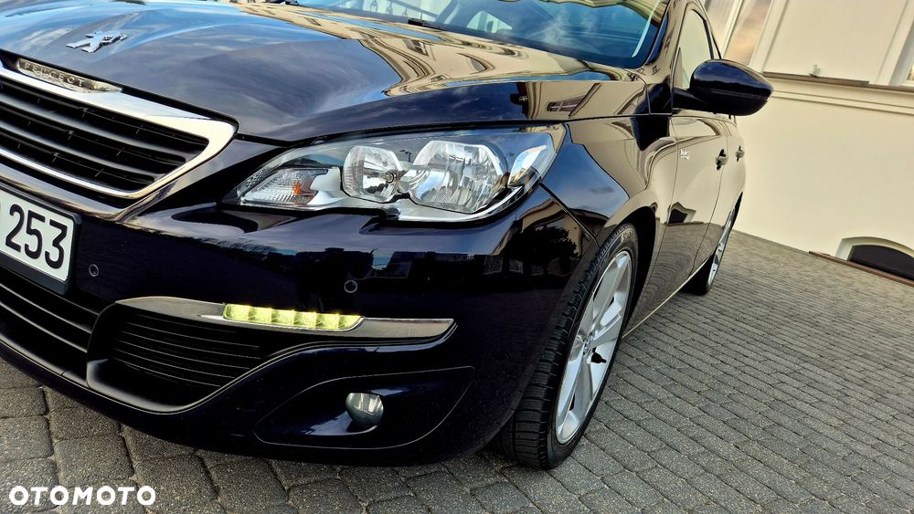 Peugeot 308 BlueHDi 150 Stop & Start Business-Line - 27