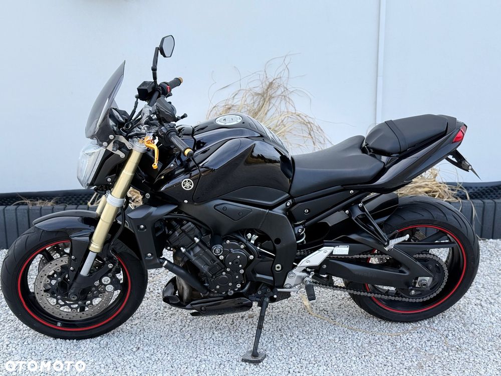 Yamaha FZ - 9