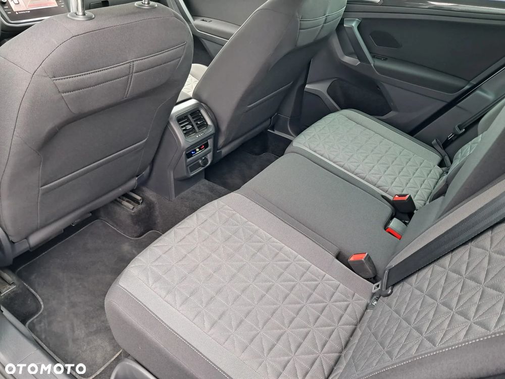 Volkswagen Tiguan 2.0 TDI SCR Life - 14
