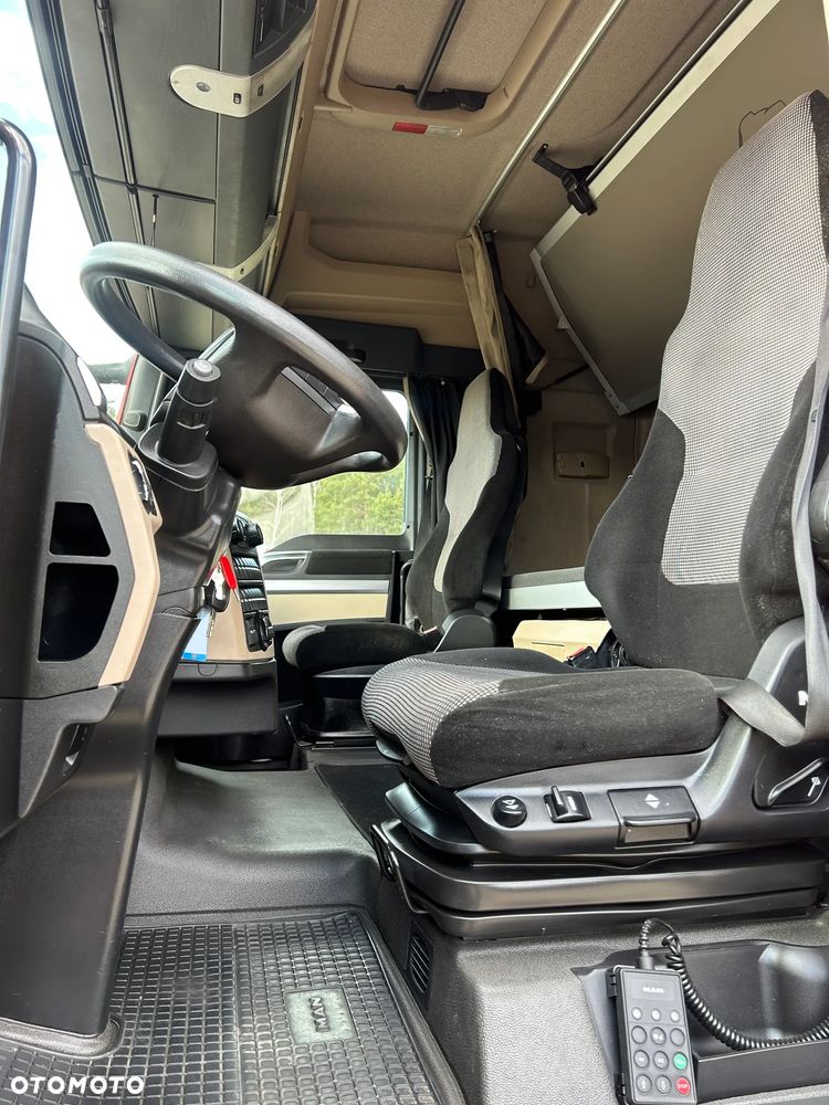 MAN TGX 18.460 KM NAWIGACJA / 2019 ROK REJESTRACJA / 8 SZTUK / POLSKI SALON / ORYGINALNY PRZEBIEG 667 TYS. KM / DOSTĘPNE 8 SZTUK !! - 23