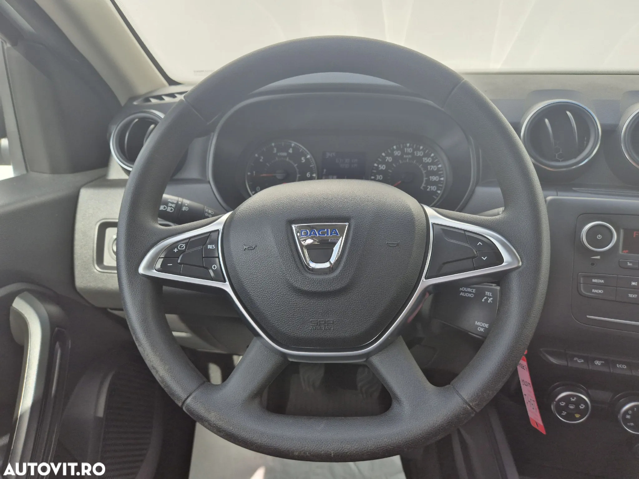 Dacia Duster 1.5 Blue dCi 4WD Comfort - 14