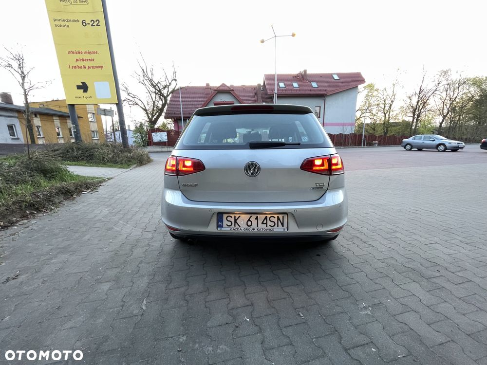 Volkswagen Golf 1.2 TSI BMT Comfortline - 7