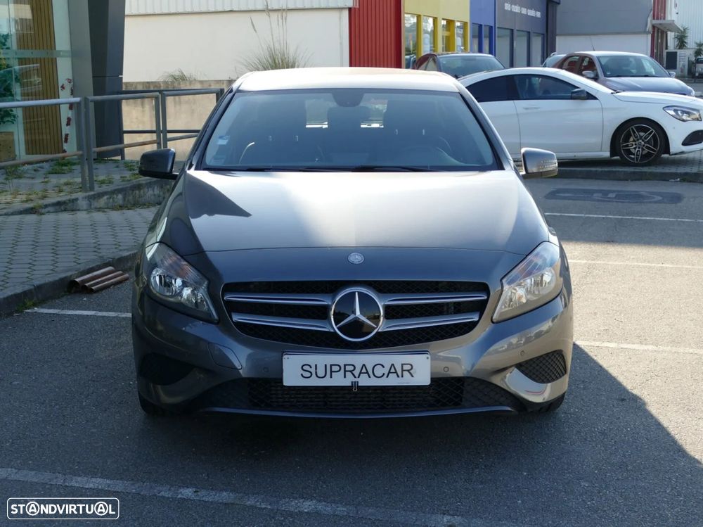 Mercedes-Benz A 180 d Urban - 2