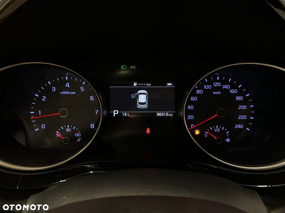 Kia XCeed - 26